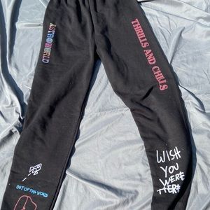 Women’s black sweatpants